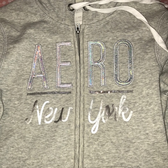 ❤️Aeropostal like new sweater❤️ - Picture 2 of 3